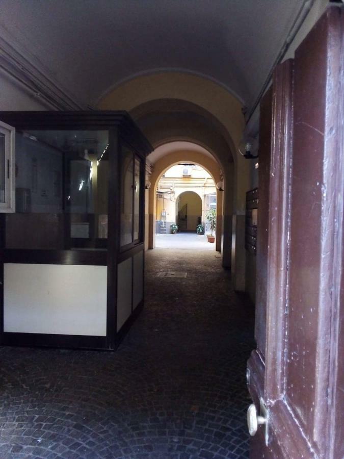 Domus Adriana Naples Exterior photo